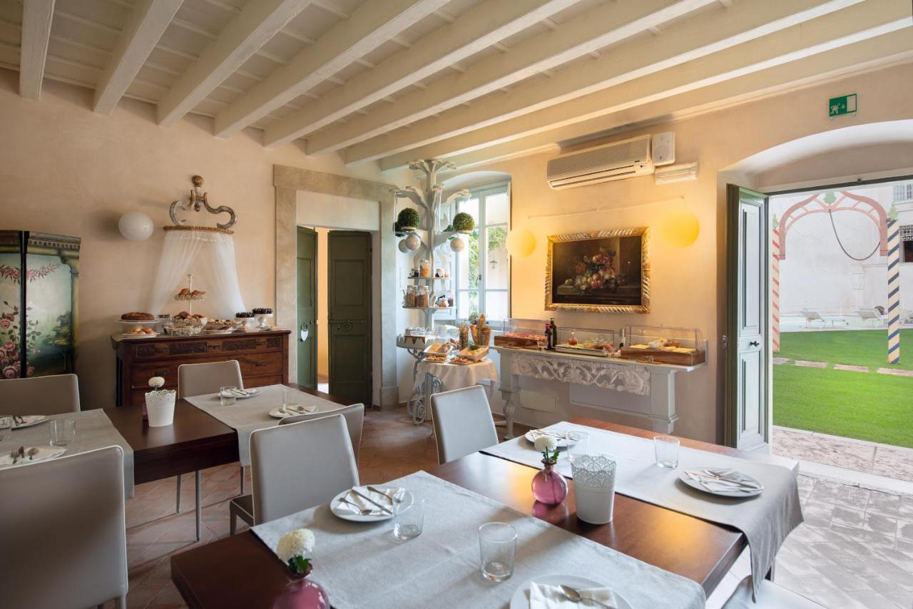 Hotel Palazzo Novello Montichiari Buitenkant foto