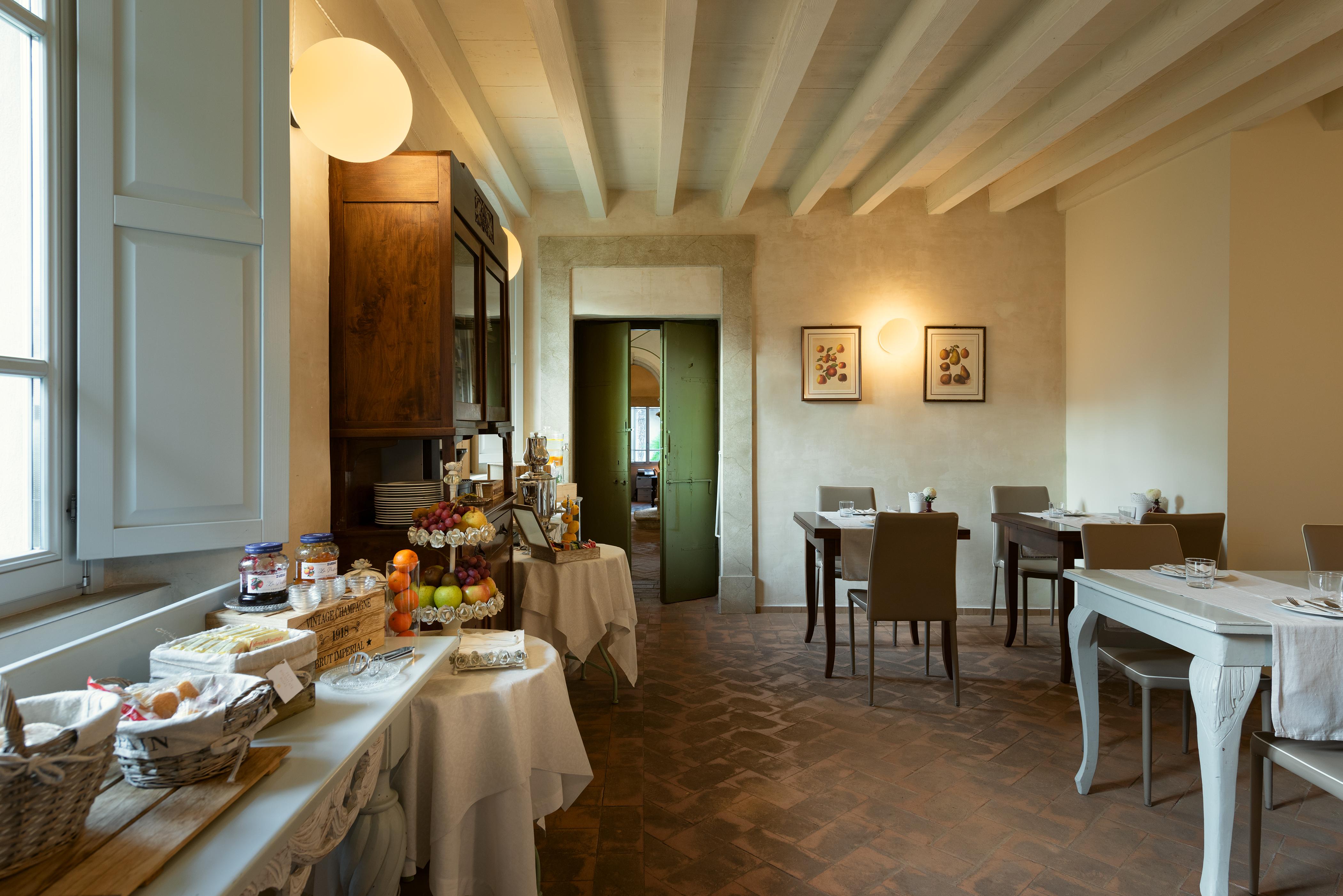 Hotel Palazzo Novello Montichiari Buitenkant foto