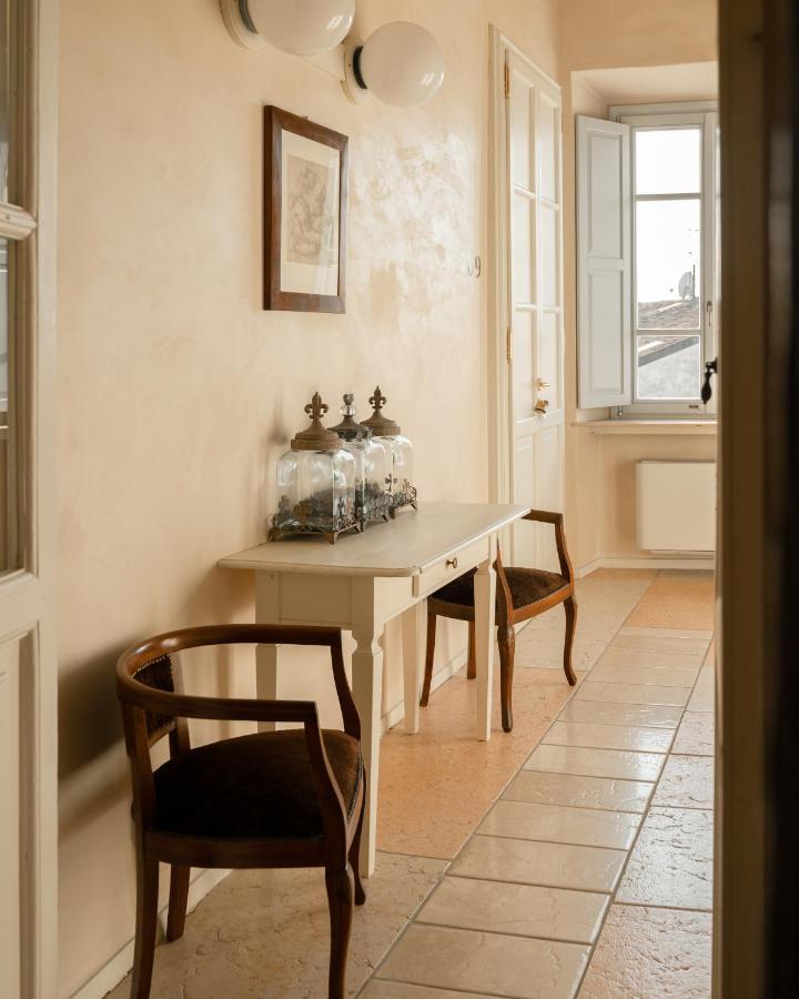 Hotel Palazzo Novello Montichiari Buitenkant foto