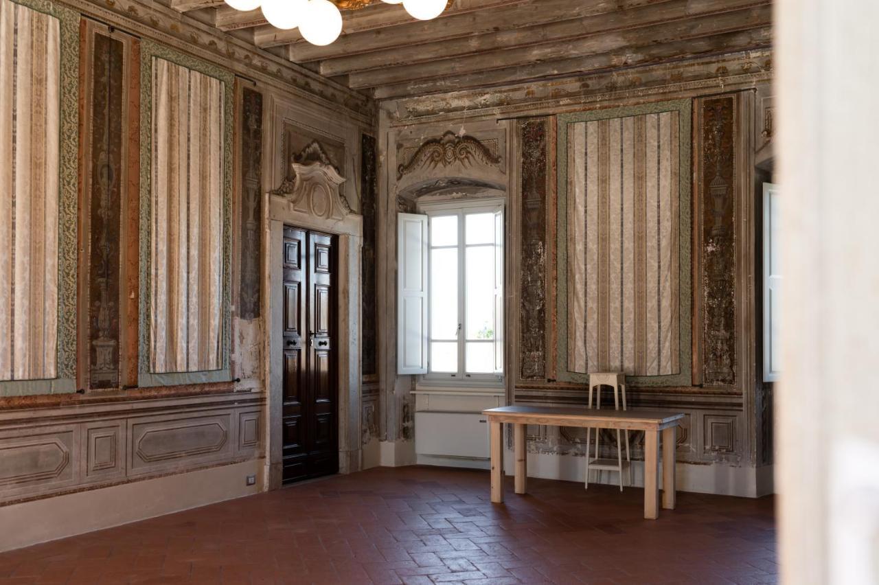 Hotel Palazzo Novello Montichiari Buitenkant foto