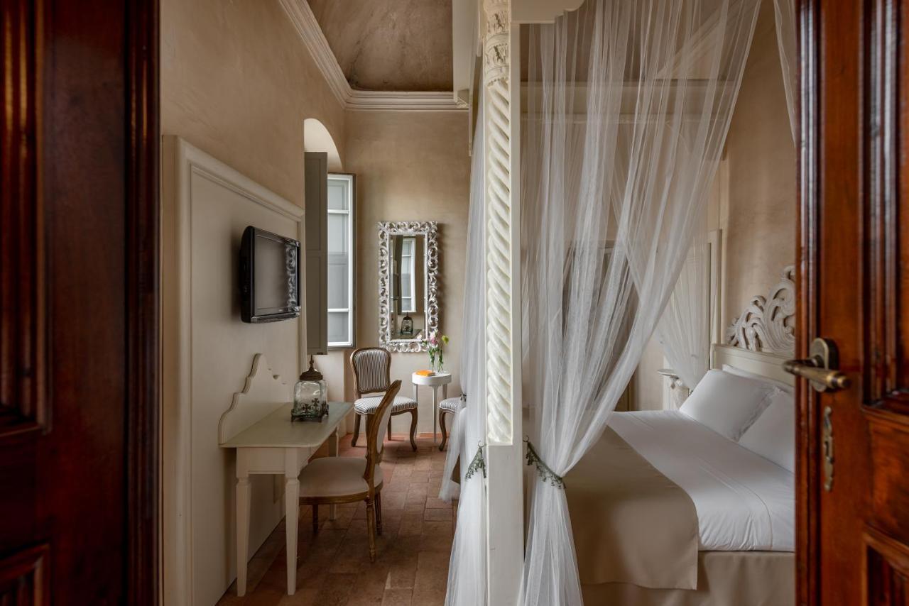 Hotel Palazzo Novello Montichiari Buitenkant foto